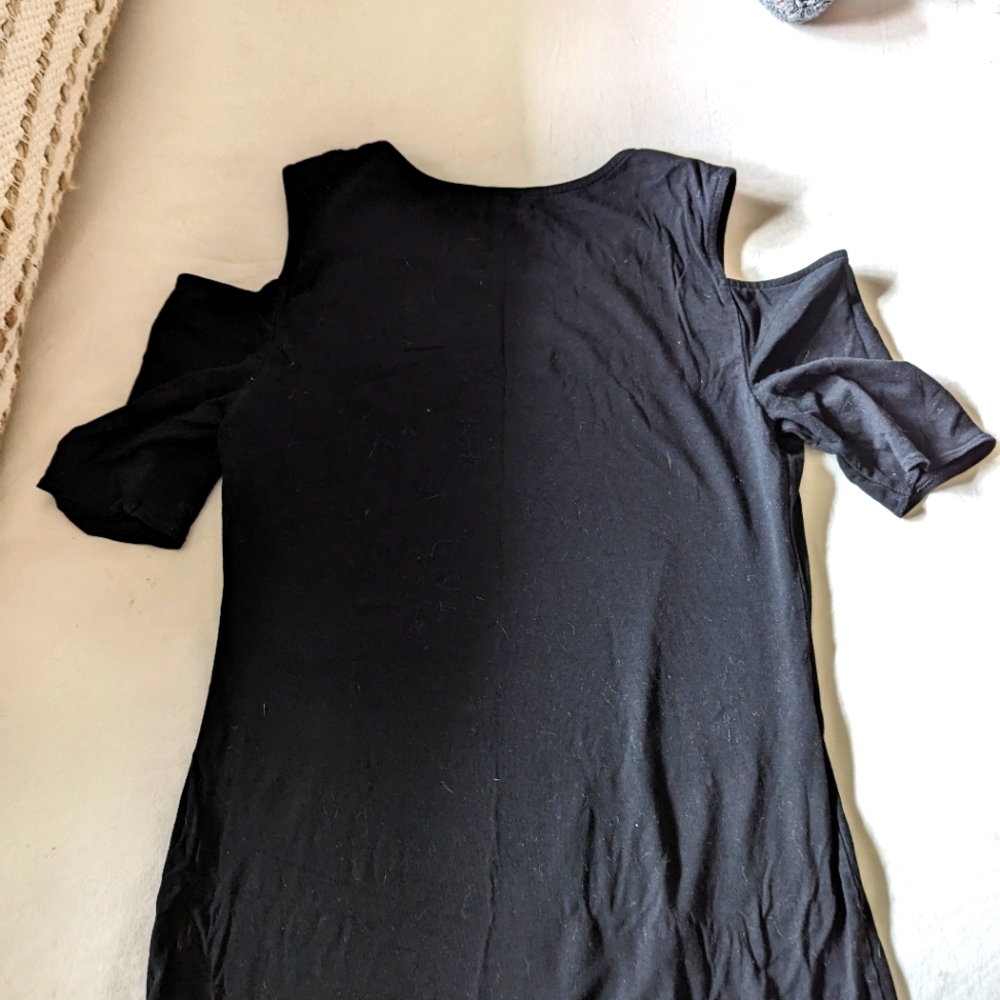 Express back shirt, size M.